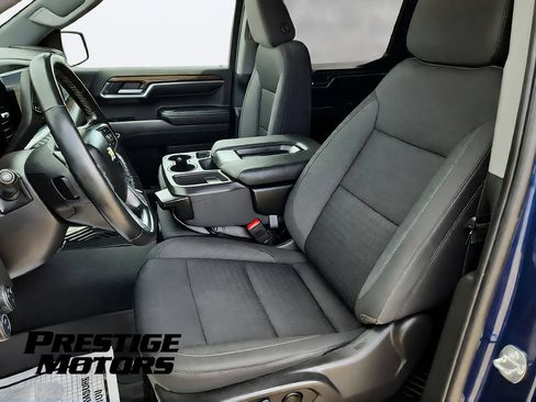 Used 2023 Chevrolet Silverado 1500 LT AWD/4WD image 25