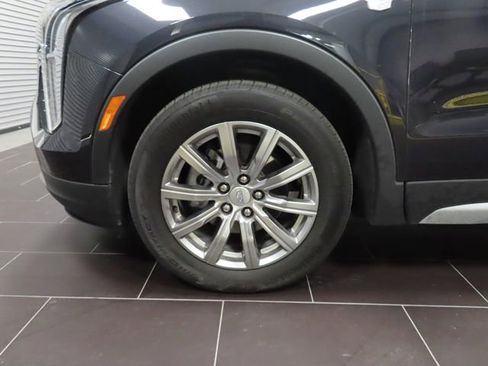Certified 2023 Cadillac XT4 Premium Luxury image 13