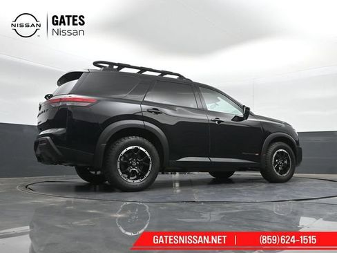 Used 2025 Nissan Pathfinder Rock Creek AWD/4WD image 39