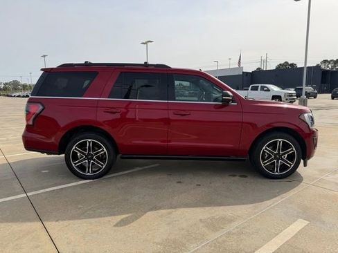 Used 2019 Ford Expedition Limited w/ Equipment Group 303A image 6