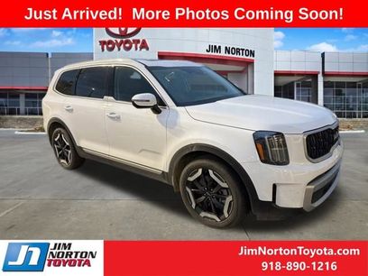 Used 2025 Kia Telluride EX
