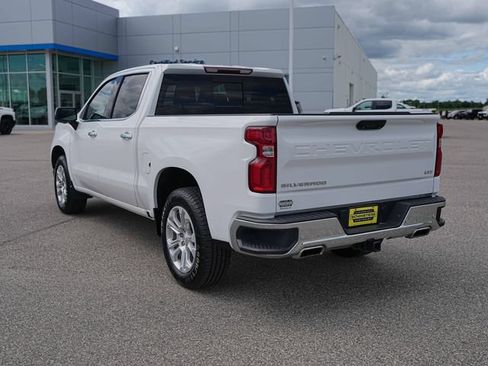 Used 2022 Chevrolet Silverado 1500 LTZ AWD/4WD image 8
