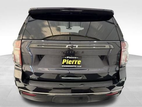 Used 2022 Chevrolet Tahoe Z71 w/ Luxury Package image 3
