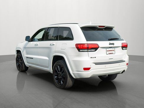 Used 2019 Jeep Grand Cherokee Altitude AWD/4WD image 5