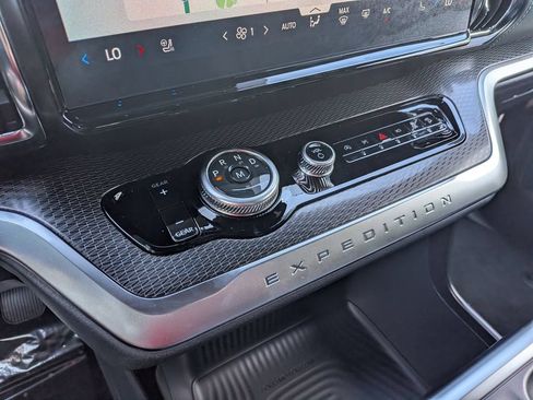 New 2026 Ford Expedition Max Platinum AWD/4WD image 12