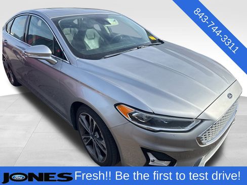 Used 2020 Ford Fusion Titanium image 1