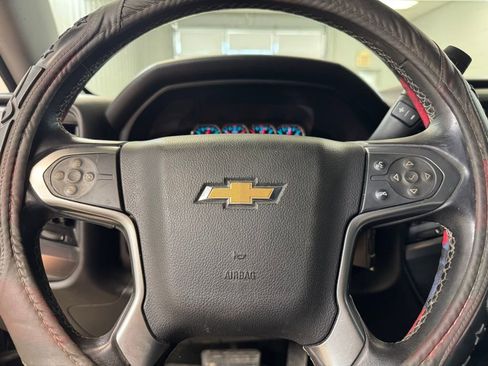 Used 2017 Chevrolet Silverado 1500 LT w/ All Star Edition image 28