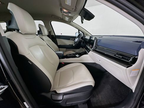 Used 2023 Kia Sportage EX image 31