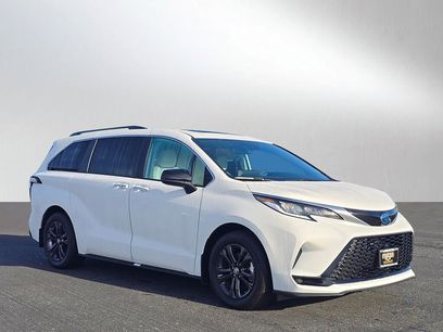 Used 2024 Toyota Sienna XSE