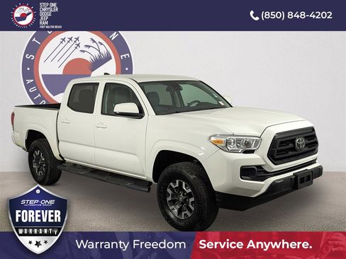 Used 2023 Toyota Tacoma SR image 1