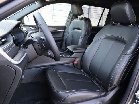 New 2025 Jeep Grand Cherokee Limited AWD/4WD image 11
