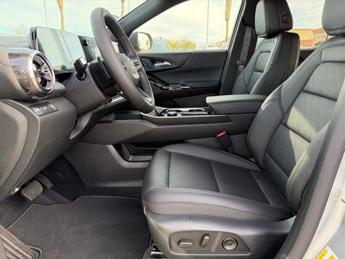 New 2026 Chevrolet Equinox LT w/ Convenience Package II image 6