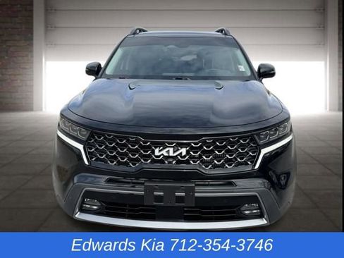 Used 2023 Kia Sorento SX Prestige image 2