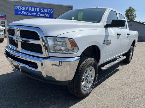 Used 2018 RAM 2500 Tradesman w/ Chrome Appearance Group image 2