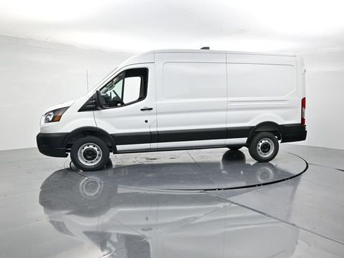 New 2026 Ford Transit 250 148 Medium Roof image 7