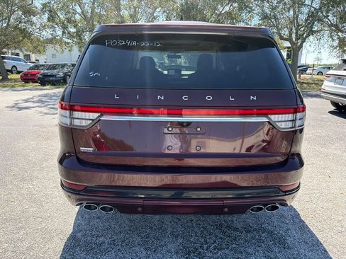 Used 2022 Lincoln Aviator Grand Touring w/ Equipment Group 301A AWD/4WD image 4