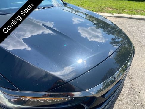 Used 2022 Honda Accord Sport image 11