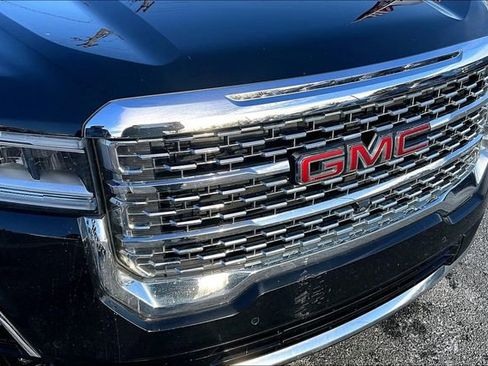 Used 2023 GMC Acadia Denali w/ Denali Ultimate Package image 31