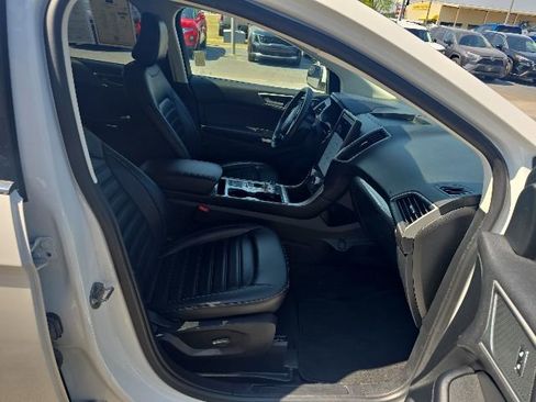 Used 2024 Ford Edge SEL AWD/4WD image 45