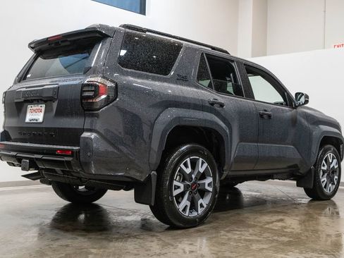 New 2026 Toyota 4Runner TRD Sport AWD/4WD image 9