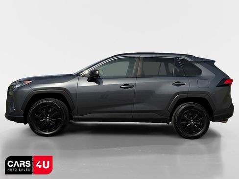 Used 2019 Toyota RAV4 LE w/ All Weather Liner Package image 4
