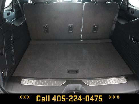 Used 2022 Chevrolet Suburban RST w/ Sport Performance Package AWD/4WD image 25
