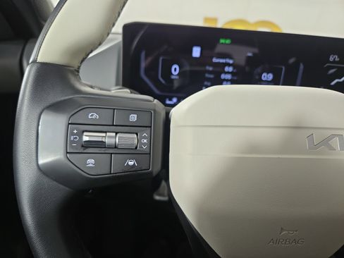 Used 2025 Kia K4 GT-Line w/ GT-Line Sunroof Package image 15