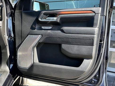 Used 2024 GMC Sierra 1500 Denali image 24