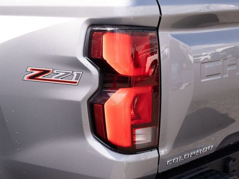 New 2026 Chevrolet Colorado Z71 w/ Z71 Convenience Package 2 AWD/4WD image 25