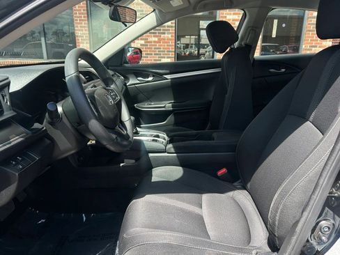Used 2016 Honda Civic EX image 9