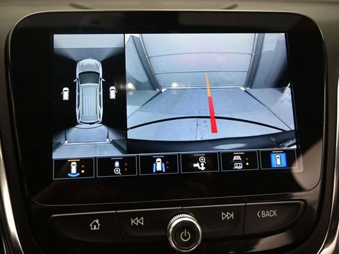 Used 2022 Chevrolet Equinox Premier FWD image 29