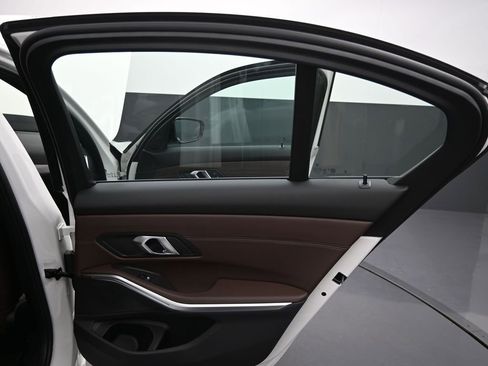New 2026 BMW 330i Sedan w/ M Sport Package RWD image 23