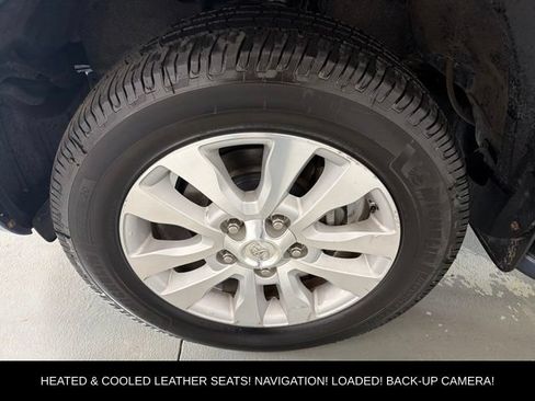 Used 2018 Toyota Sequoia Platinum AWD/4WD image 4