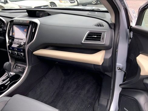 Certified 2022 Subaru Ascent Limited w/ Technology Package image 17