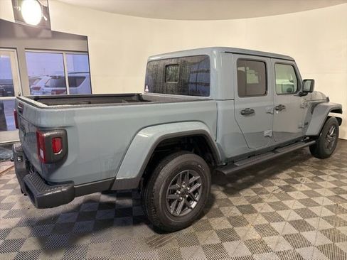 New 2026 Jeep Gladiator Sport image 6