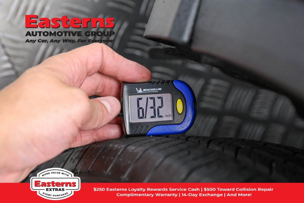 Used 2024 Ford Escape Active FWD image 27