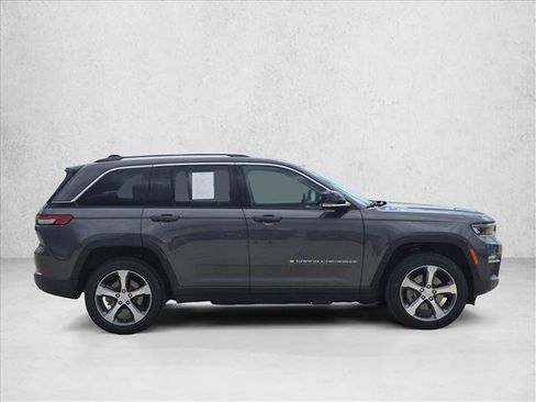 Used 2022 Jeep Grand Cherokee Limited 4xe AWD/4WD image 4