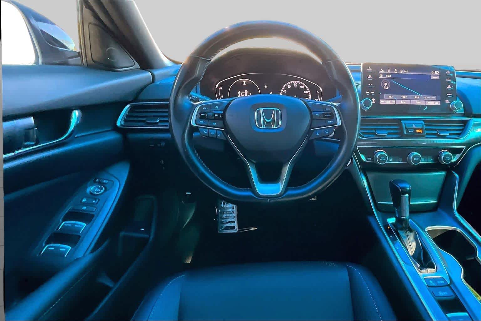 Used 2022 Honda Accord Sport image 6