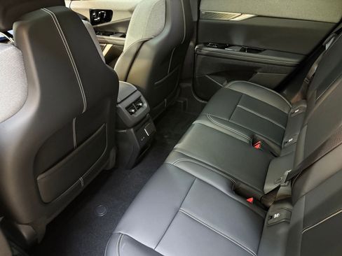 Certified 2025 Cadillac Optiq Luxury 1 image 42