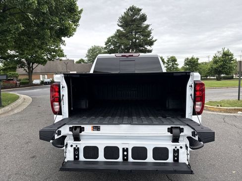 Used 2024 GMC Sierra 1500 Elevation w/ Elevation Premium Package AWD/4WD image 24