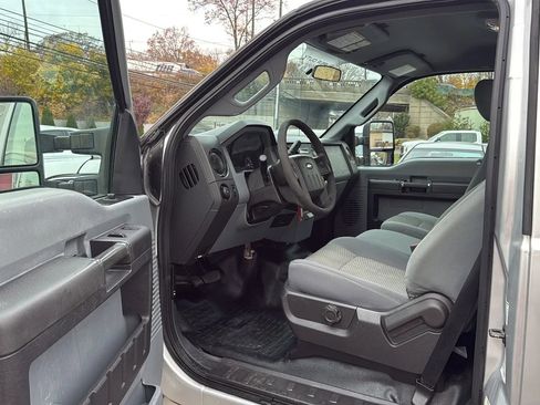 Used 2016 Ford F350 XL image 20