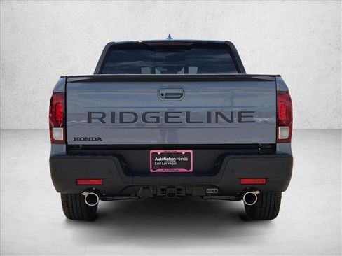 New 2026 Honda Ridgeline Black Edition image 8