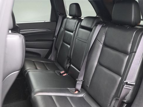 Used 2022 Jeep Grand Cherokee Limited AWD/4WD image 15