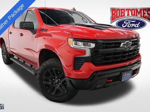 Used 2024 Chevrolet Silverado 1500 LT Trail Boss w/ Convenience Package II image 1