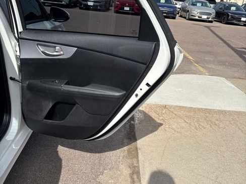 Used 2024 Kia Forte LXS FWD image 21