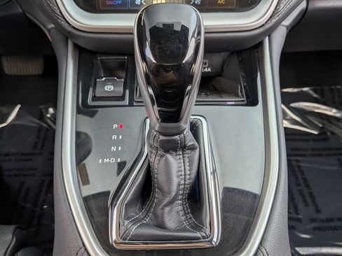 Used 2024 Subaru Outback Limited AWD/4WD image 27