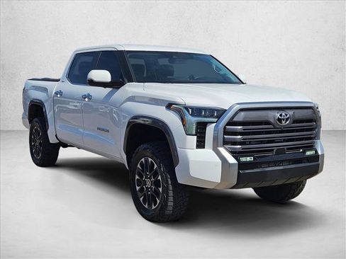 Used 2024 Toyota Tundra Limited AWD/4WD image 3