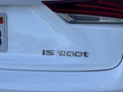 Used 2017 Lexus IS 200t F Sport w/ F Sport Package image 10