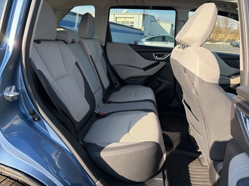 Used 2023 Subaru Forester Premium image 24