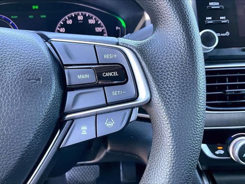 Used 2020 Honda Accord Hybrid image 22